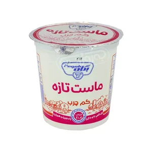 ماست كم چرب پگاه